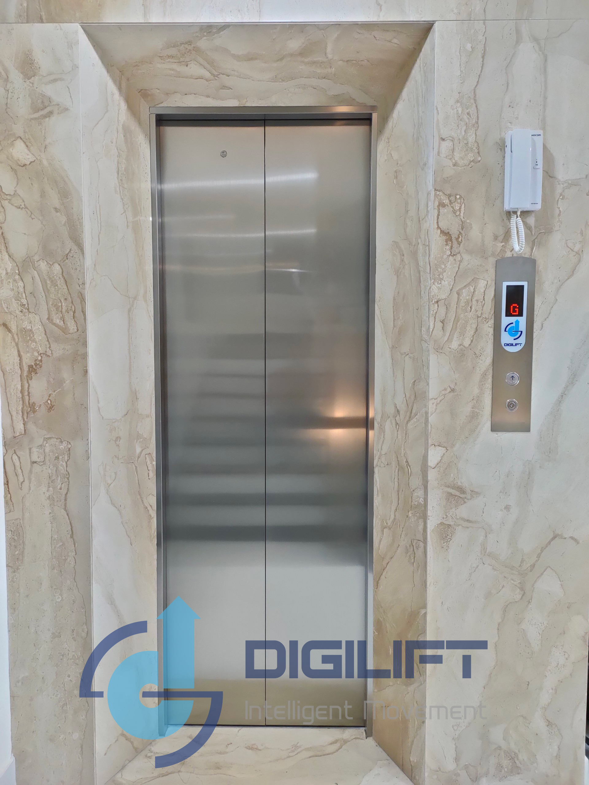 thang ma ?y gia di ?nh