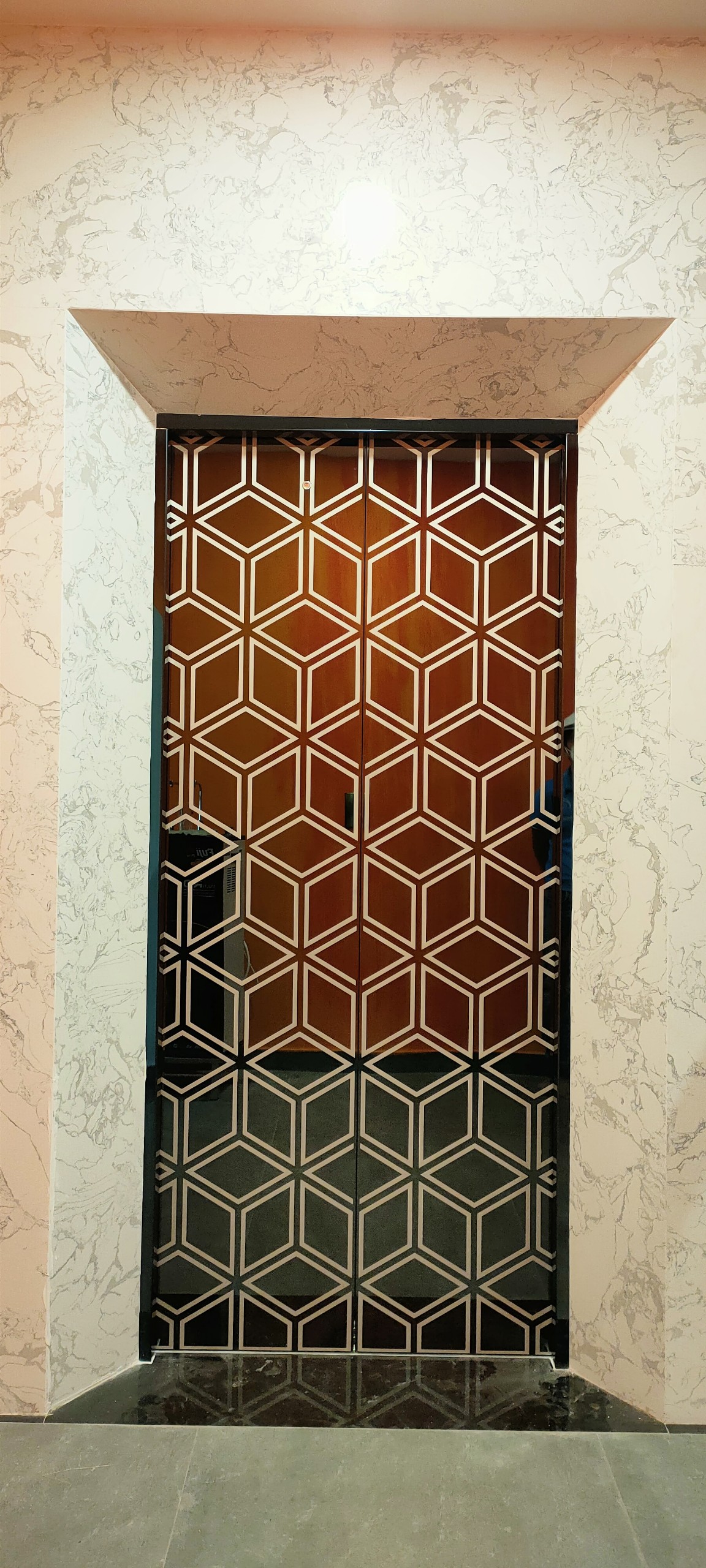 lap dat ban giao thang may 5stop cong ty tnhh thuong mai logico tai ?city land go vap